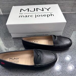 Marc Joseph women’s size 6 loafers. Beverly Road.